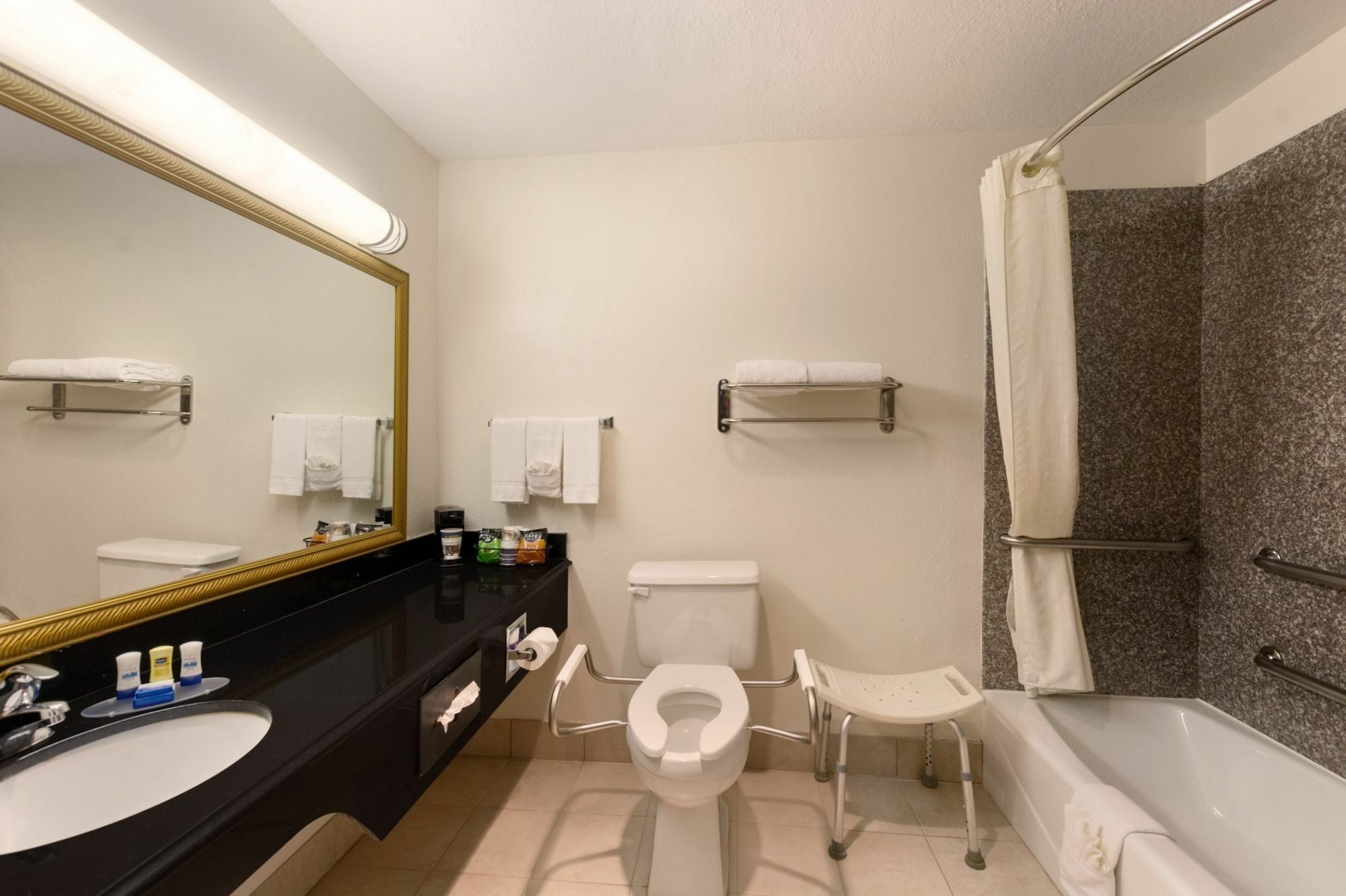 Broadway Inn & Suites Оклахома-Сіті Екстер'єр фото