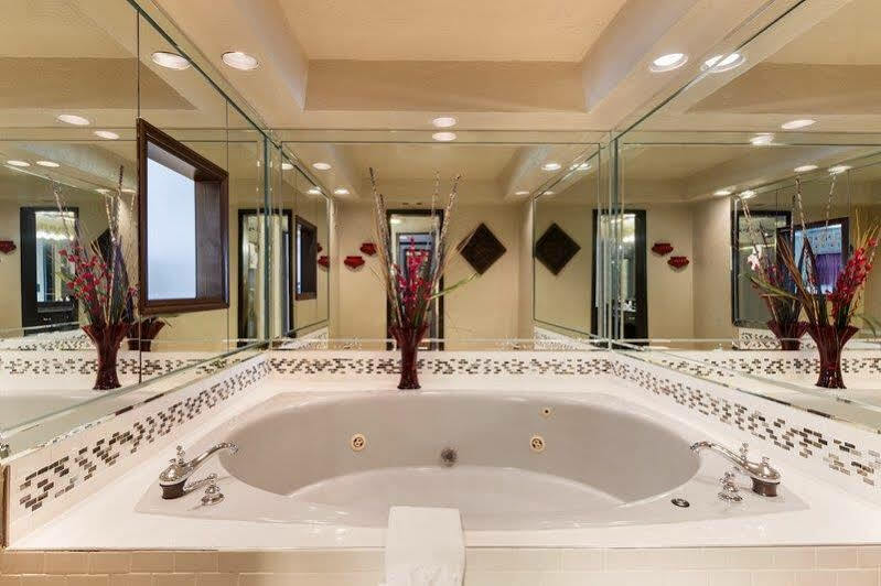Broadway Inn & Suites Оклахома-Сіті Екстер'єр фото
